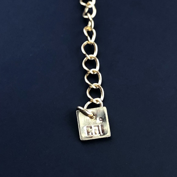 CAI Sideways Letter E Necklace - Picture 5 of 12